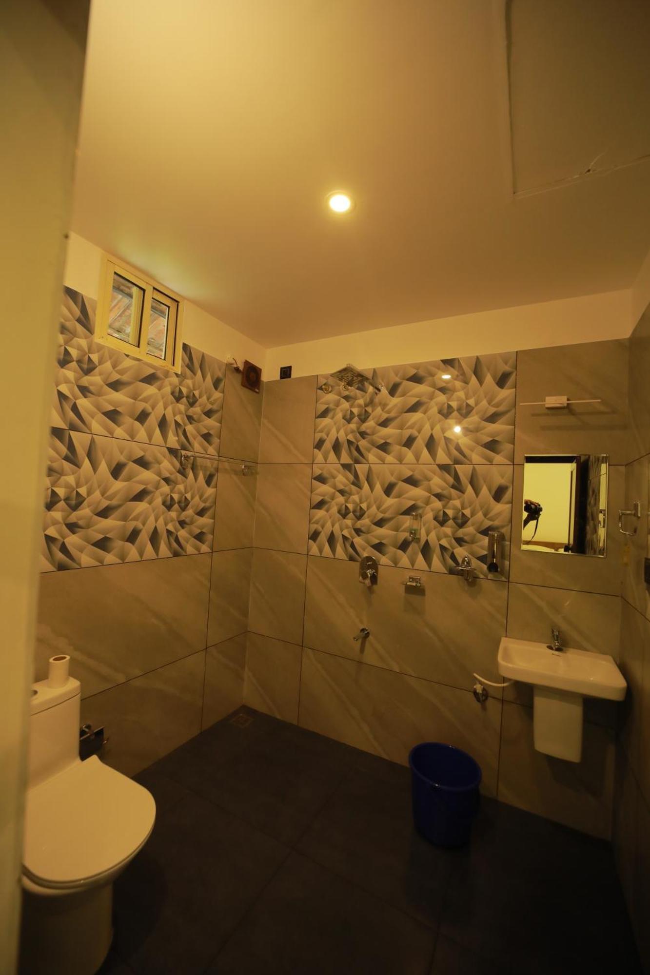 Prakruthi Residency Munroeisland Appartement Mundrothuruth Buitenkant foto