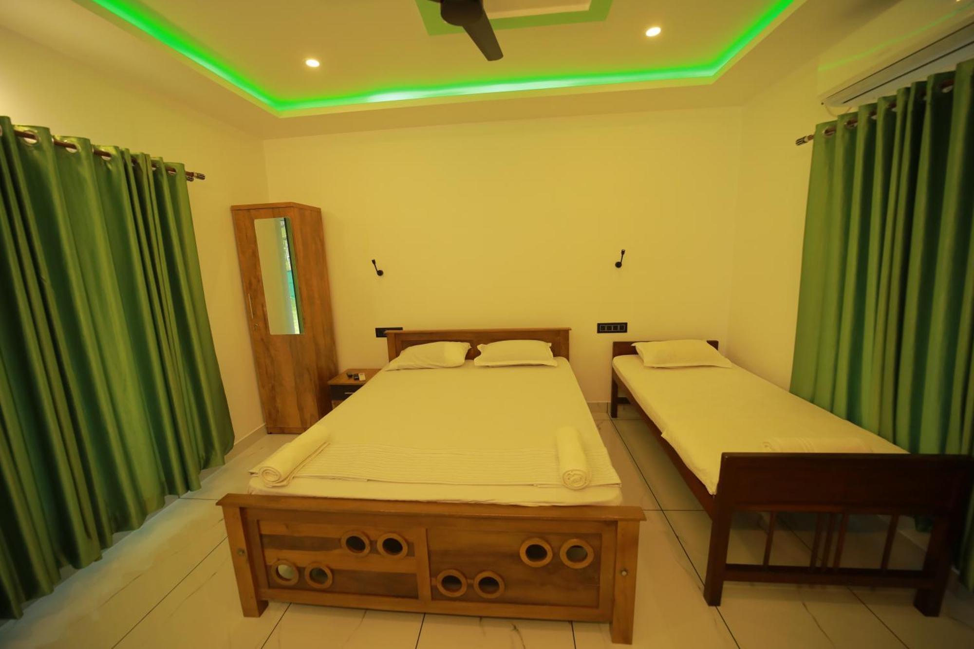 Prakruthi Residency Munroeisland Appartement Mundrothuruth Buitenkant foto