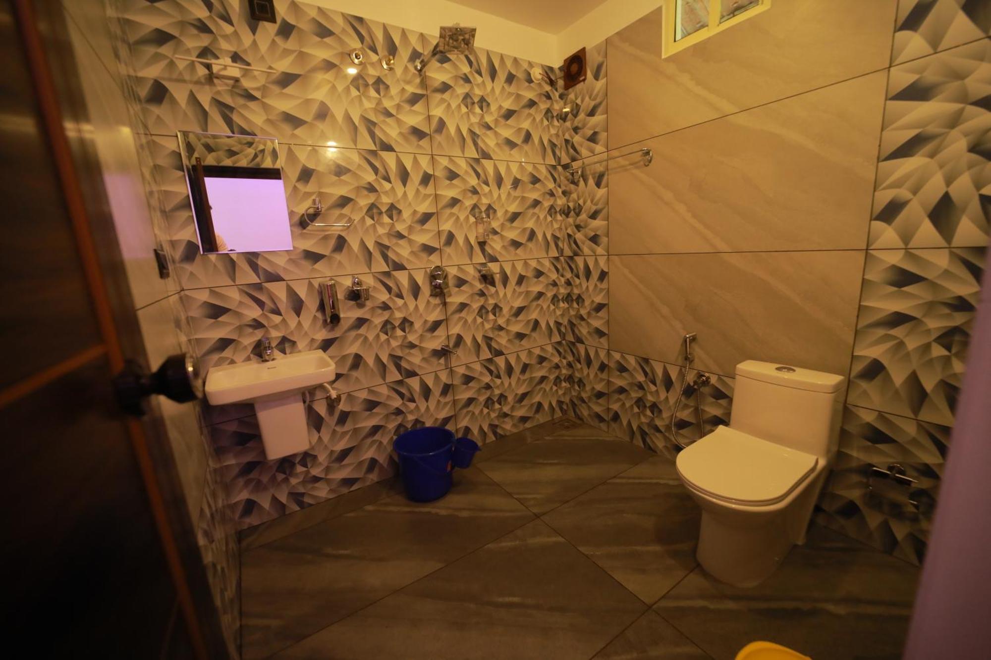 Prakruthi Residency Munroeisland Appartement Mundrothuruth Buitenkant foto