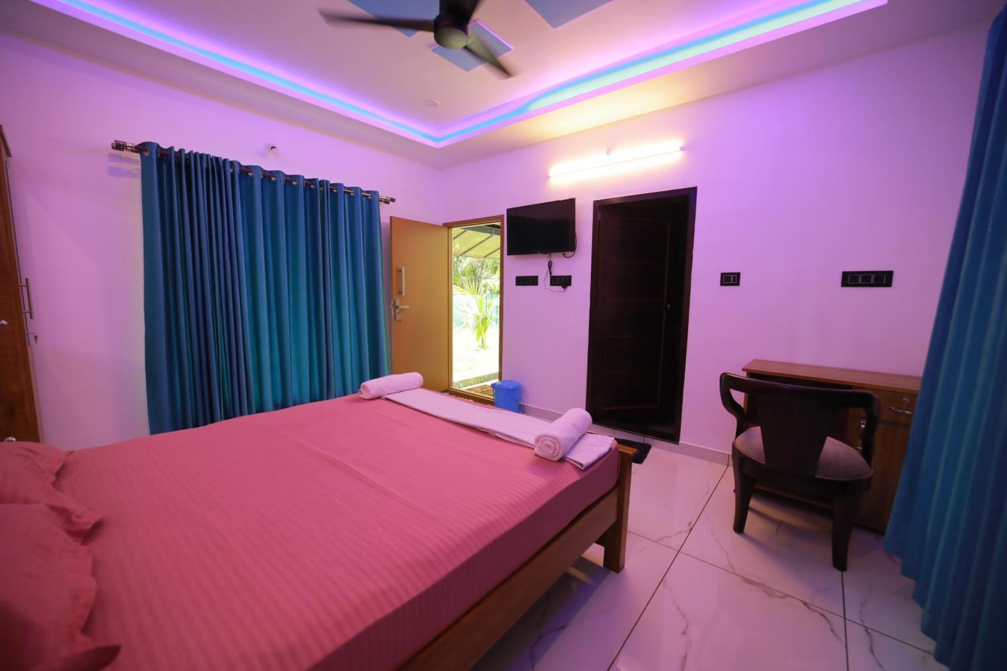 Prakruthi Residency Munroeisland Appartement Mundrothuruth Buitenkant foto