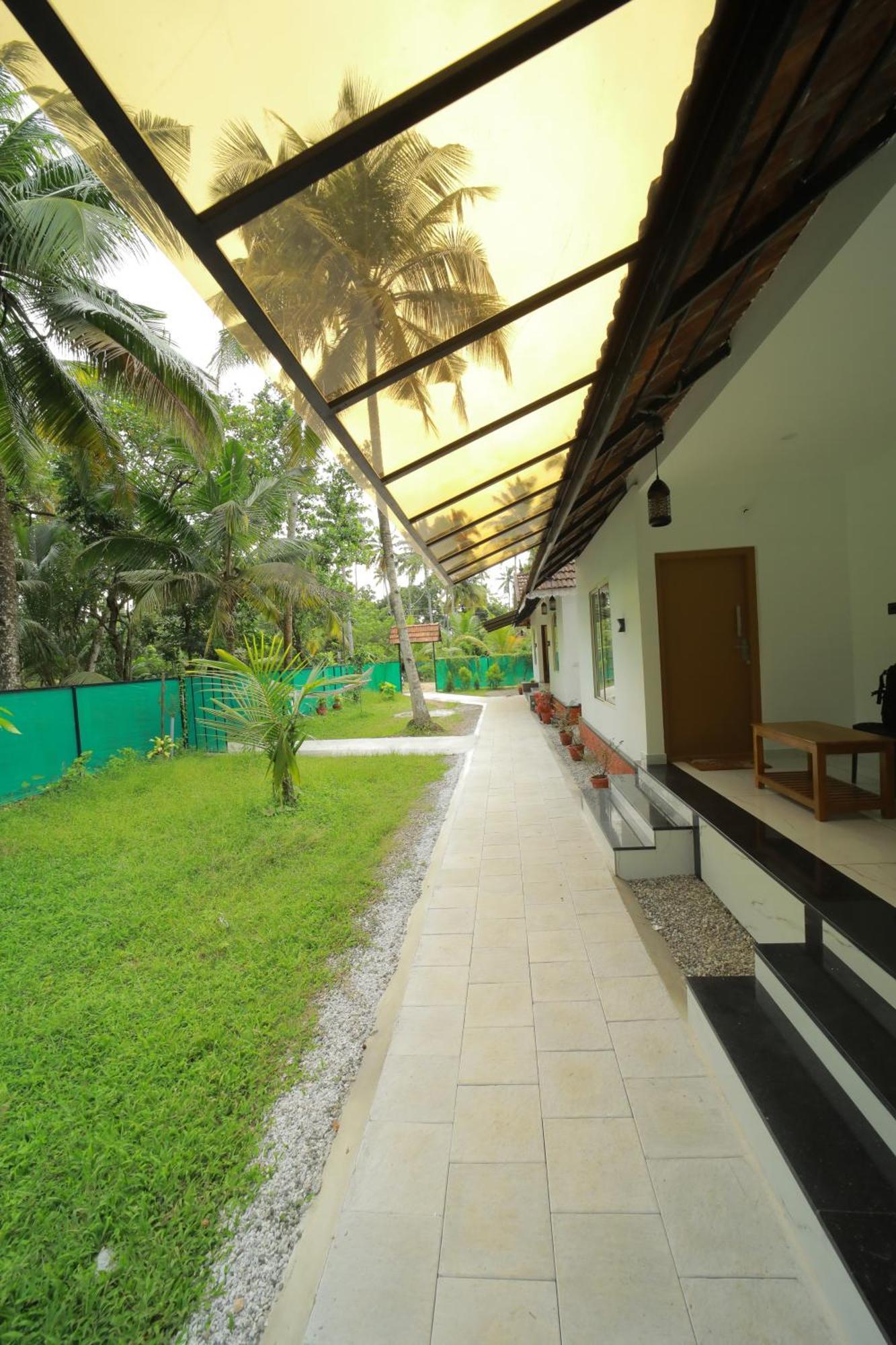 Prakruthi Residency Munroeisland Appartement Mundrothuruth Buitenkant foto