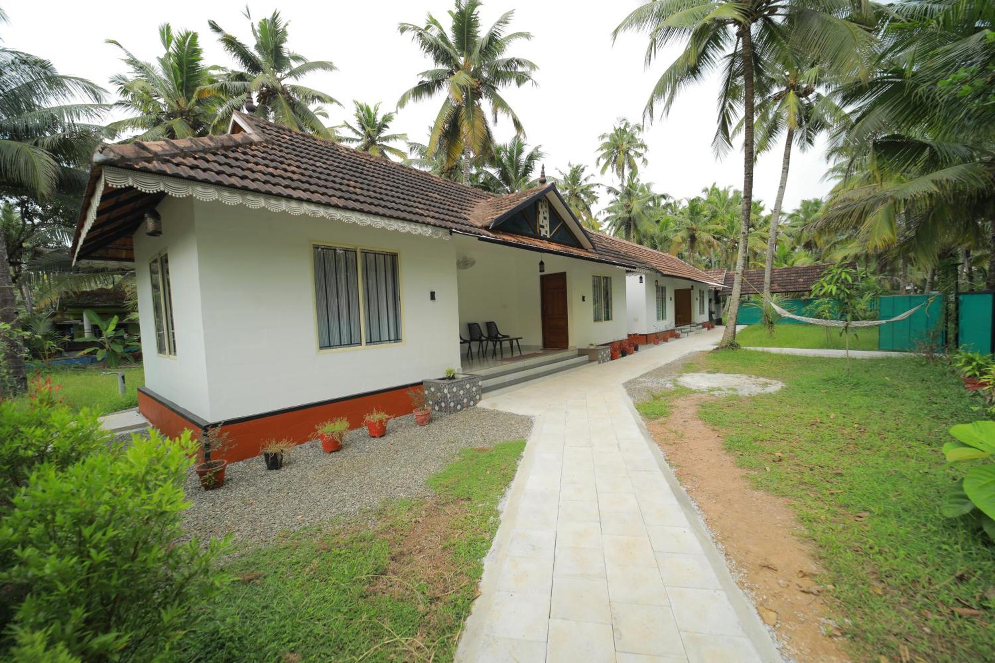Prakruthi Residency Munroeisland Appartement Mundrothuruth Buitenkant foto