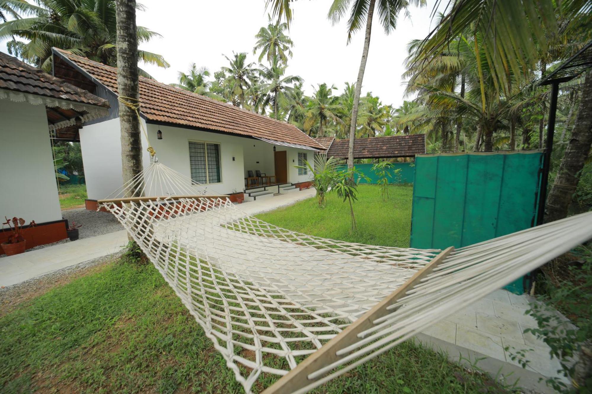Prakruthi Residency Munroeisland Appartement Mundrothuruth Buitenkant foto