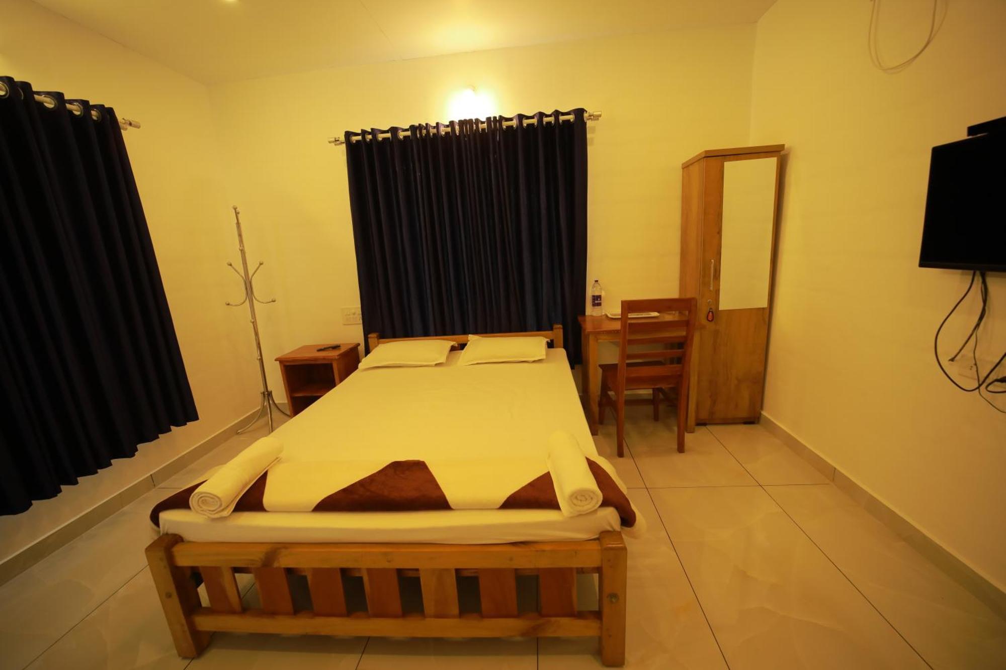 Prakruthi Residency Munroeisland Appartement Mundrothuruth Buitenkant foto