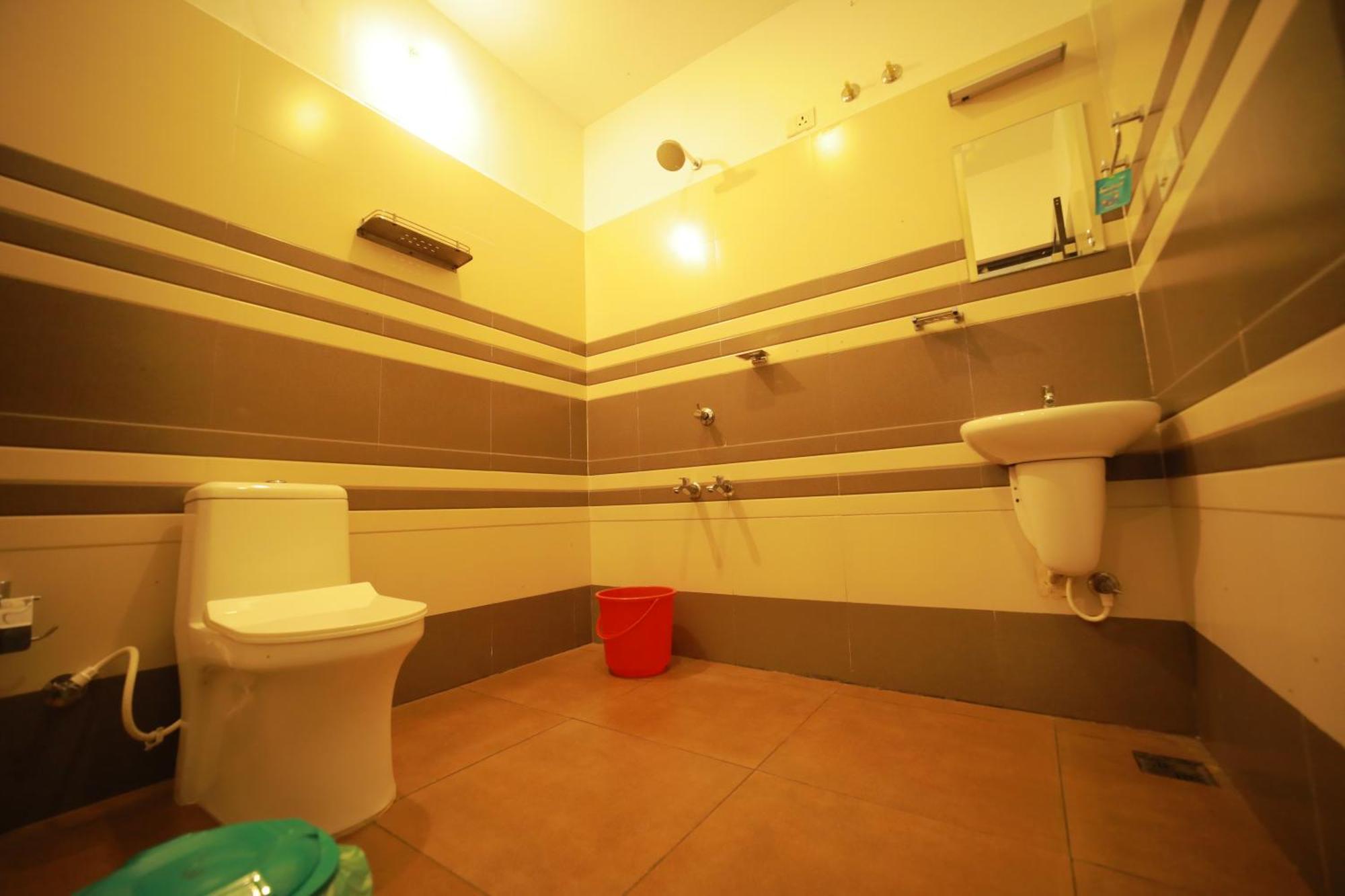 Prakruthi Residency Munroeisland Appartement Mundrothuruth Buitenkant foto